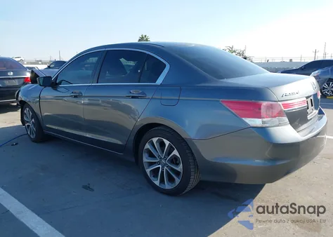 2011 Honda Accord 2.4 Lx from USA, damaged, VIN 1HGCP2F35BA030597
